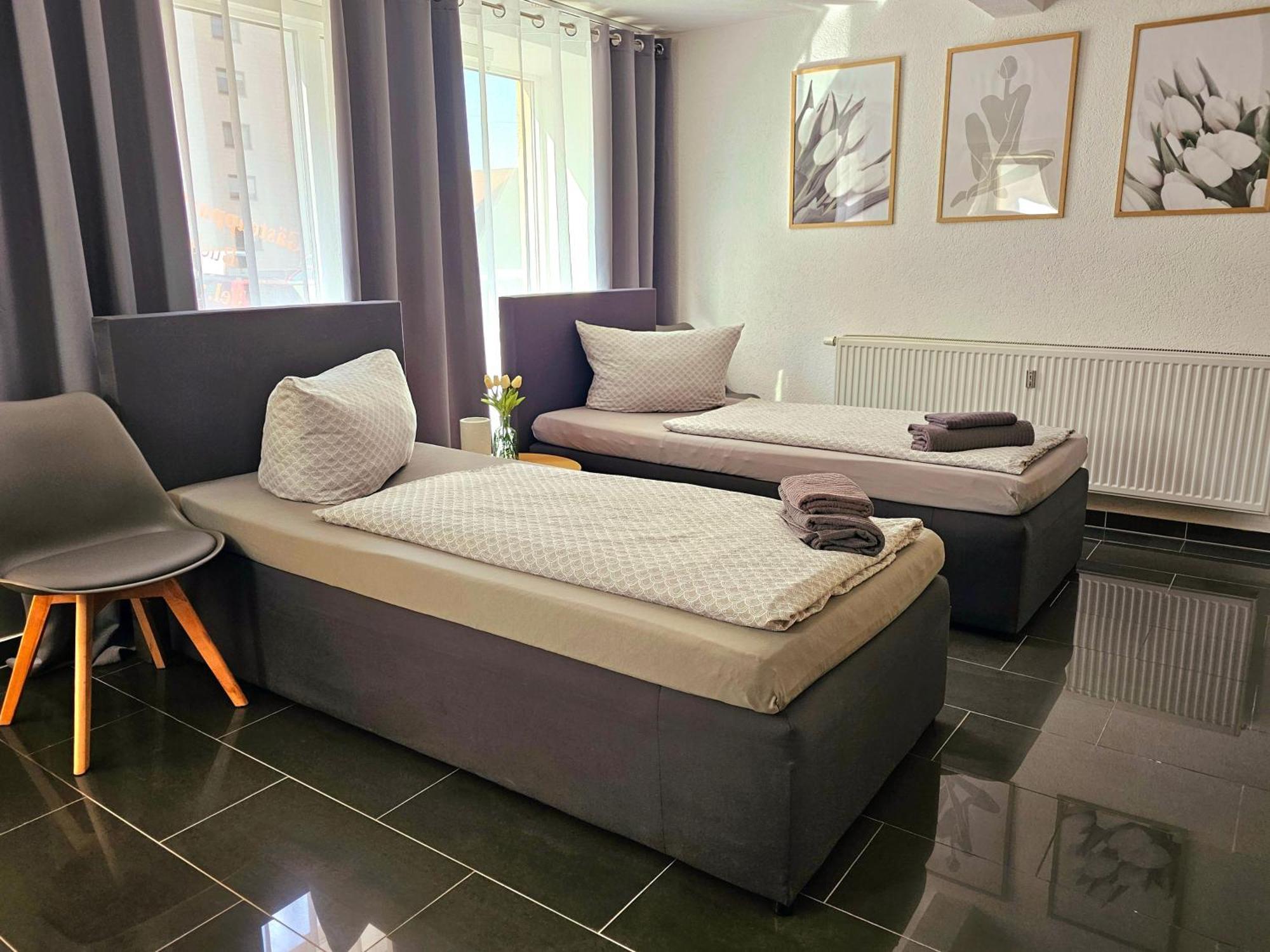 Gästeappartement Viktoria Sinsheim Exteriör bild