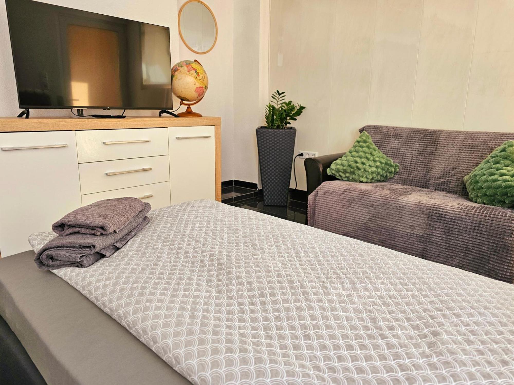 Gästeappartement Viktoria Sinsheim Exteriör bild