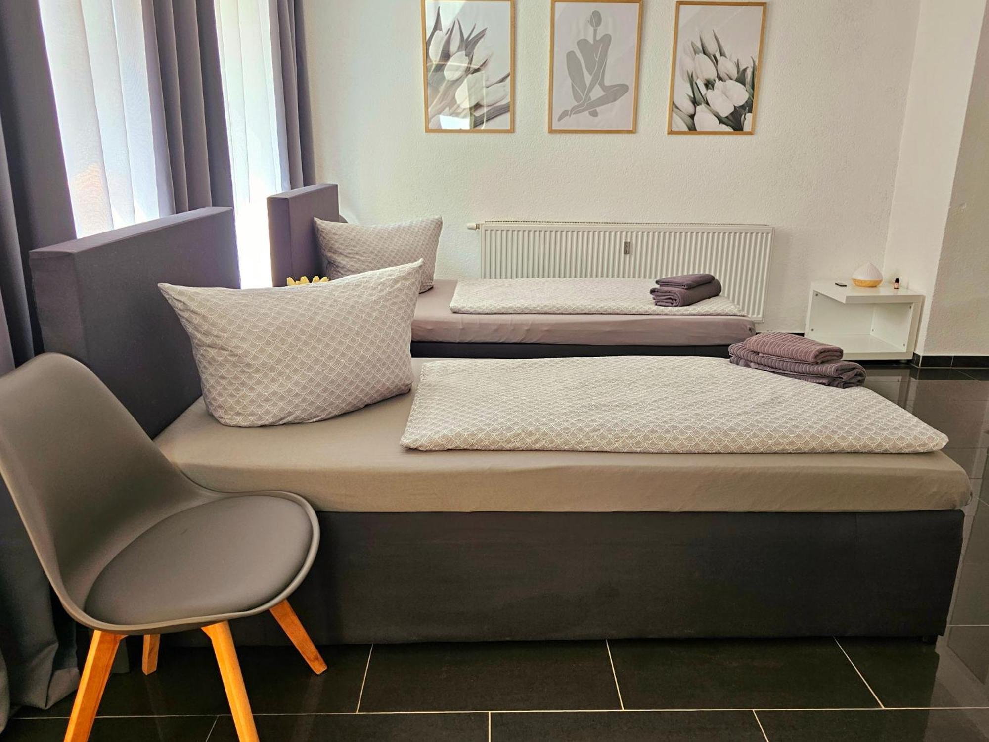 Gästeappartement Viktoria Sinsheim Exteriör bild